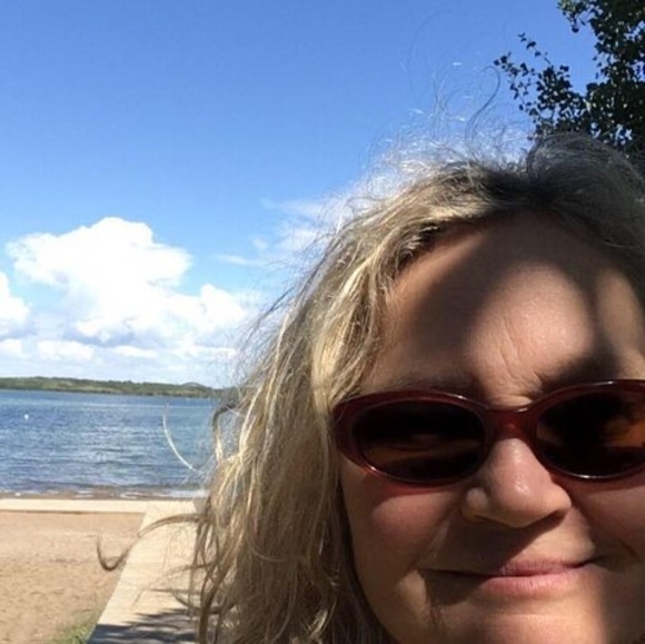 Meet your Posher, Wendy - Picture 1 of 1